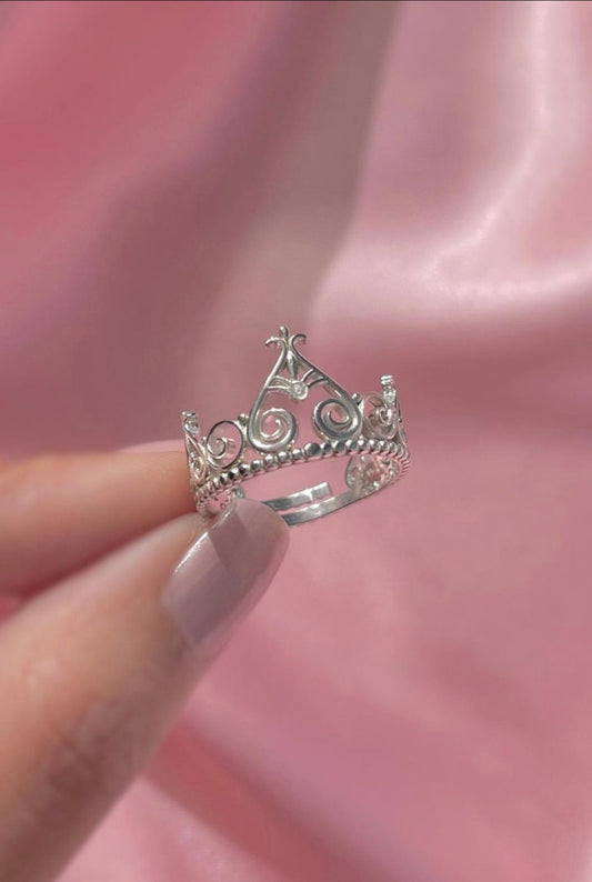 Anneliese Crown Ring-925 Sterling Silver Ring-REGALO PARA ELLA